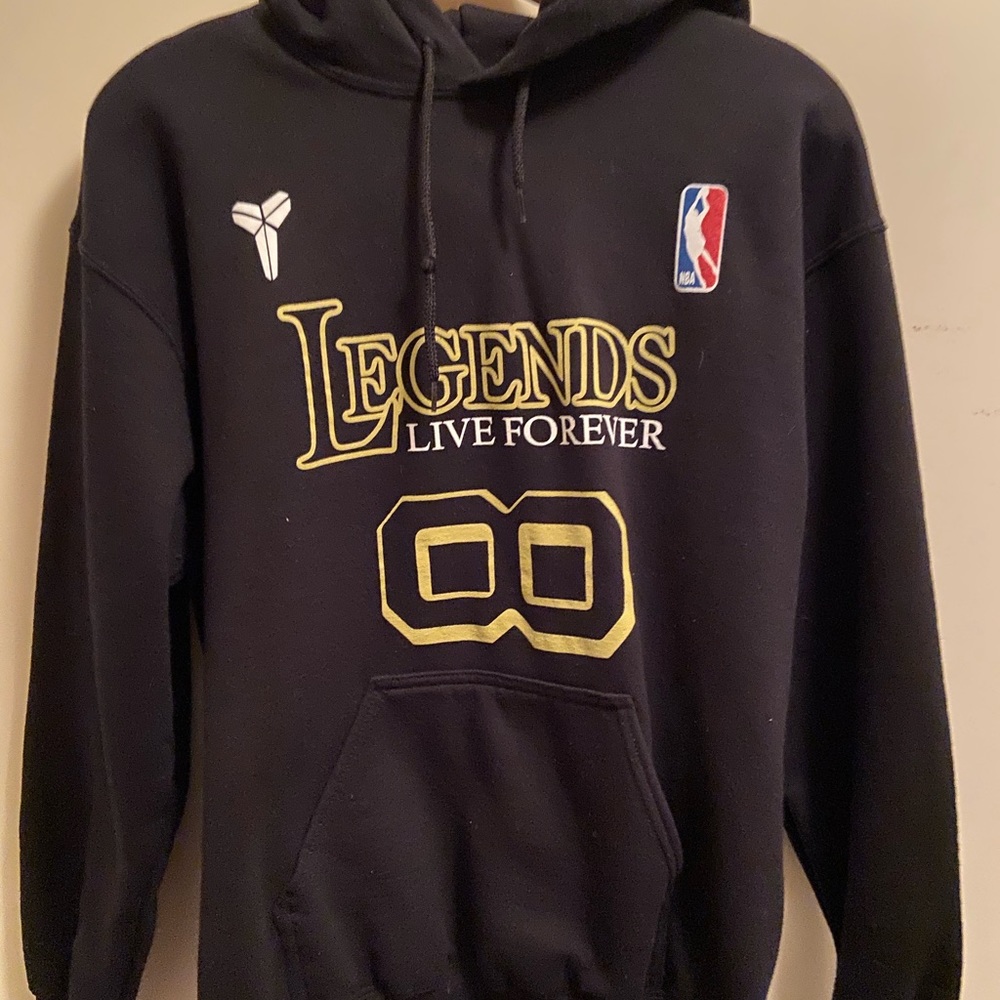 Kobe and Gigi Bryant hoodie 💛💜